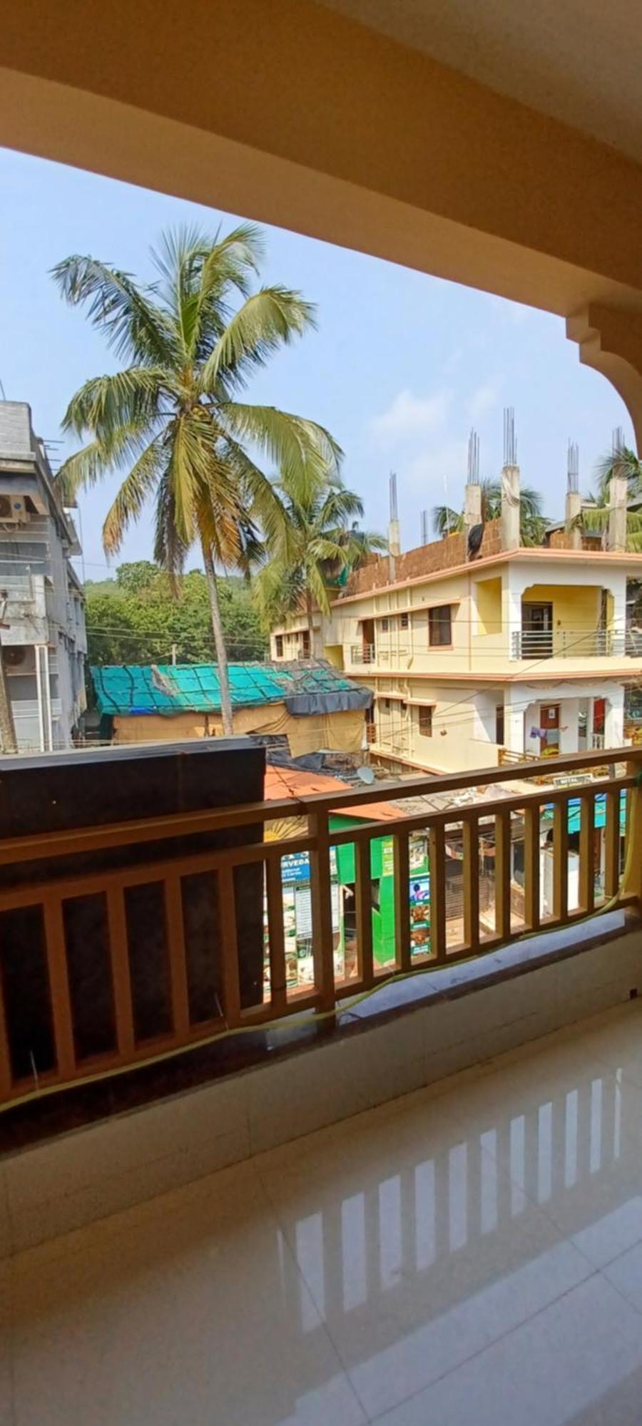 Prakash Holiday Inn อารัมบล ภายนอก รูปภาพ